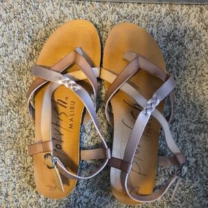 Blowfish Women's Tan Sandals